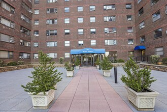 6515 John F. Kennedy Blvd in West New York, NJ - Building Photo - Building Photo