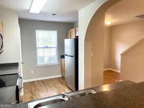 140 Prattling Ct in Atlanta, GA - Building Photo - Building Photo