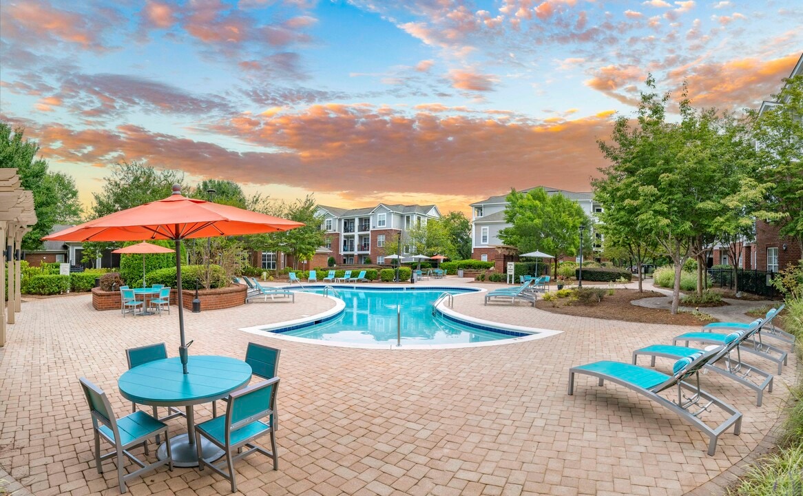 MAA Matthews Commons in Matthews, NC - Foto de edificio