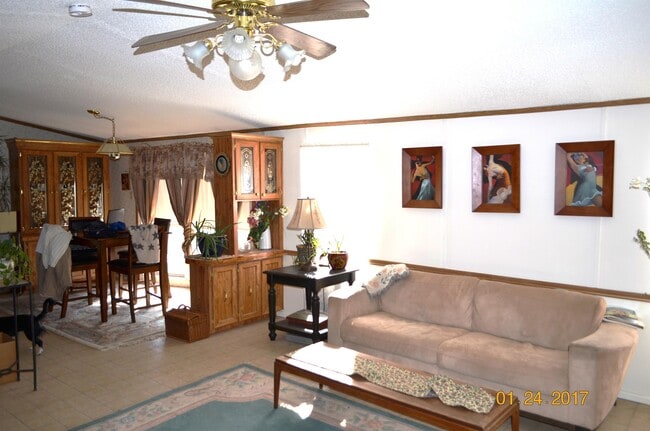 805 S Weatherford St in Midland, TX - Building Photo - Building Photo