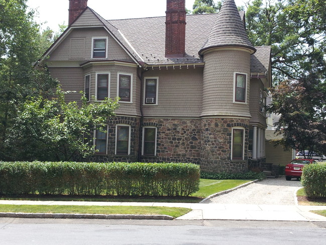 Majestic Three Family Blocks from Downtown