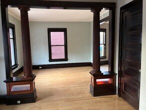 1042 E Gorham St in Madison, WI - Building Photo - Building Photo