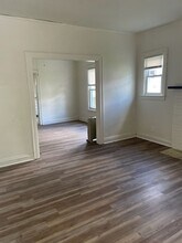 2333 Washington St W in Charleston, WV - Building Photo - Building Photo
