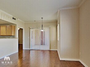 9580 W Reno Ave, Unit 256 in Las Vegas, NV - Building Photo - Building Photo