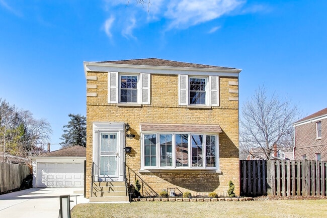 property at 4138 N Olcott Ave