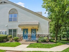 1116 Foxmeadow Dr in Royersford, PA - Building Photo - Building Photo