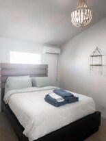 107 E Venus Ln in South Padre Island, TX - Building Photo