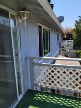 1002 SW 150th St in Burien, WA - Building Photo - Building Photo
