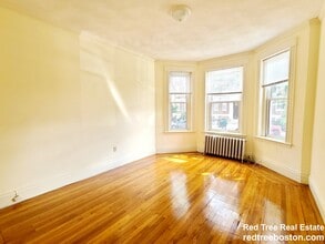 124 Peterborough St in Boston, MA - Building Photo - Building Photo