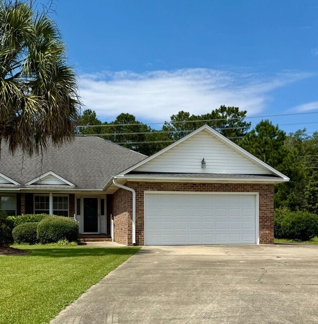property at 3612 Beacon Dr
