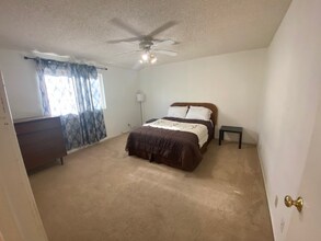 73874 Sunnyvale Dr-Unit -A in Twentynine Palms, CA - Building Photo - Building Photo