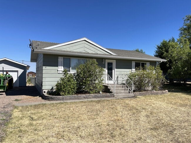 property at 6233 43rd St SW