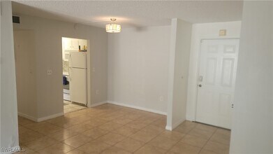 3706 Broadway in Ft. Myers, FL - Building Photo - Building Photo
