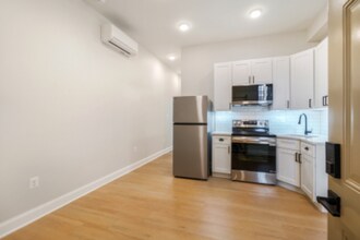 604 N Eutaw St in Baltimore, MD - Building Photo - Building Photo