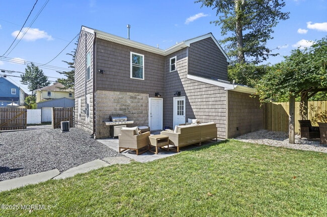 property at 1106 4th Ave