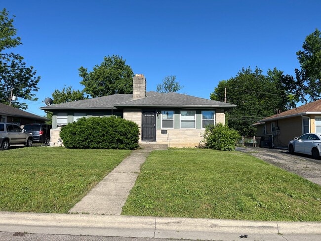 property at 781-783-783 S Kellner Rd