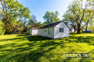 2321 N Macedonia Ave in Muncie, IN - Building Photo - Building Photo