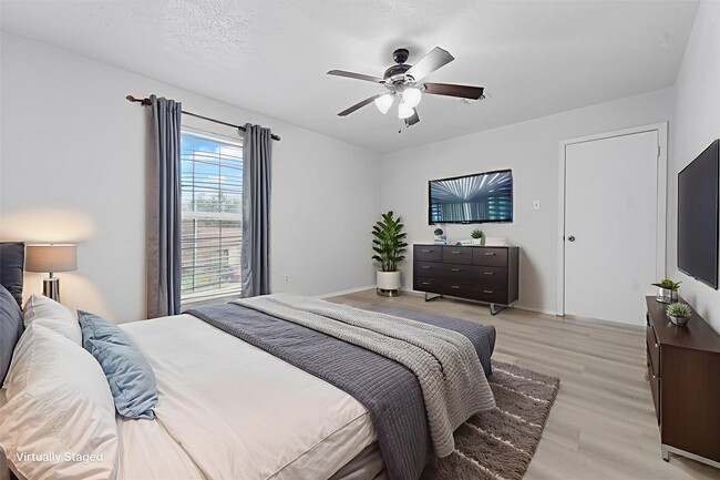 property at 15326 Peachmeadow Ln