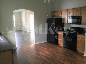 207 Fairgrove Ln in Fairburn, GA - Building Photo - Building Photo