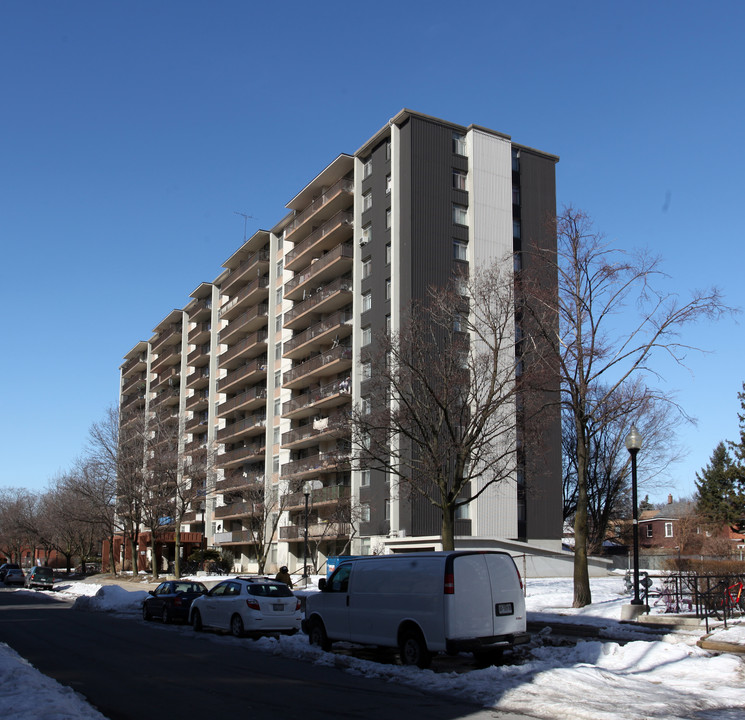 20 & 72 Gamble in Toronto, ON - Building Photo