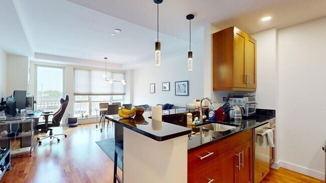 100 Station Landing in Medford, MA - Building Photo - Building Photo