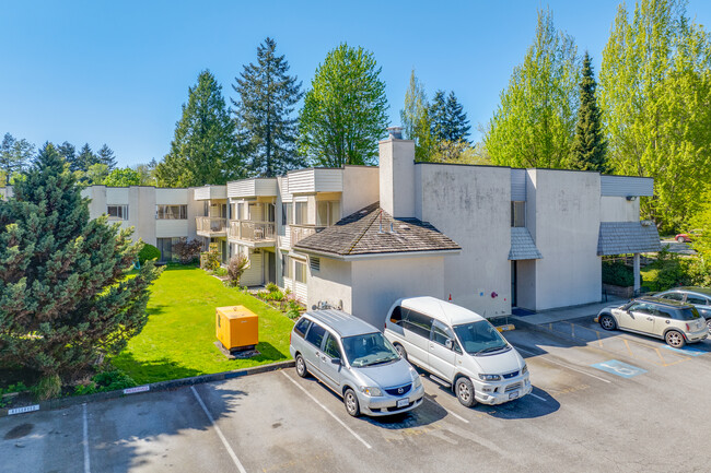 Kopernik Lodge in Vancouver, BC - Building Photo - Building Photo