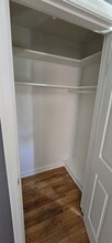 7115 Eastlawn Dr, Unit 1 in Cincinnati, OH - Building Photo - Building Photo