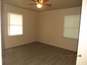 3802 NW Dearborn Ave in Lawton, OK - Building Photo - Building Photo
