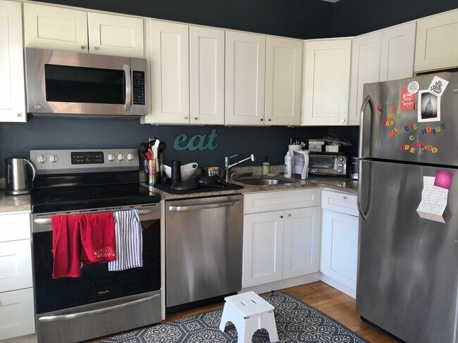 19 South St, Unit 9 in Boston, MA - Foto de edificio - Building Photo