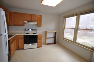 206 Roundhouse Ct in Baltimore, MD - Foto de edificio - Building Photo