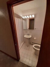 3213 Tyre Neck Rd in Chesapeake, VA - Building Photo - Building Photo