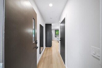 1364 Rietveld Row NW in Atlanta, GA - Building Photo - Building Photo