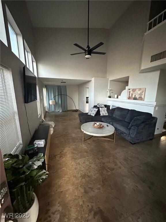 204 Appian Way in Henderson, NV - Building Photo - Building Photo