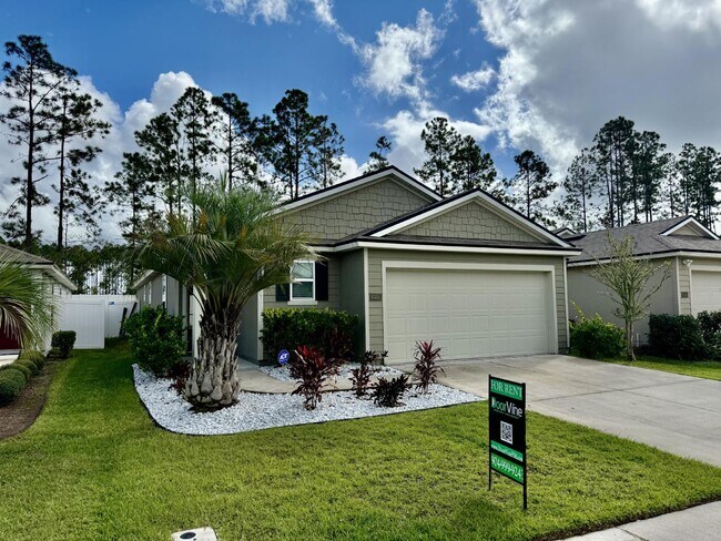 8352 Cape Fox Dr in Jacksonville, FL - Foto de edificio - Building Photo