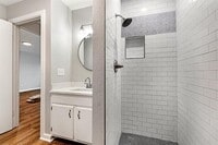 1906 N Main St photo'