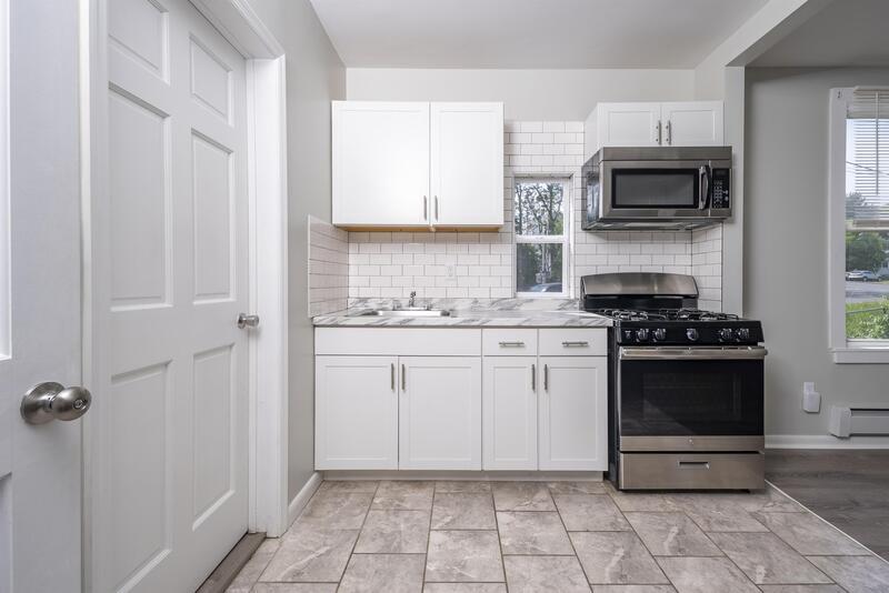 338 Saratoga St in Cohoes, NY - Building Photo