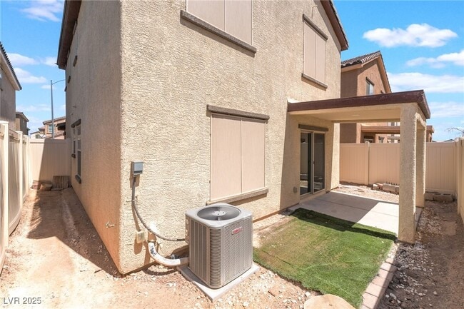 property at 6213 Clackamas Ct