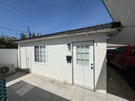 9845 Rosecrans Ave, Unit 1bdrm ADU in Bellflower, CA - Building Photo