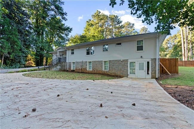 property at 1841 Gainsborough Dr