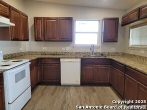 2918 Tillie Dr in San Antonio, TX - Building Photo - Building Photo
