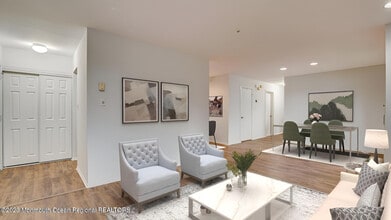 15 Pine Cluster Cir in Englishtown, NJ - Building Photo - Building Photo