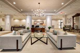 160 Commonwealth Ave, Unit 305 in Boston, MA - Building Photo