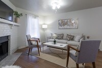 Seasons & Woodale Apartments in Monroe, LA - Foto de edificio - Interior Photo