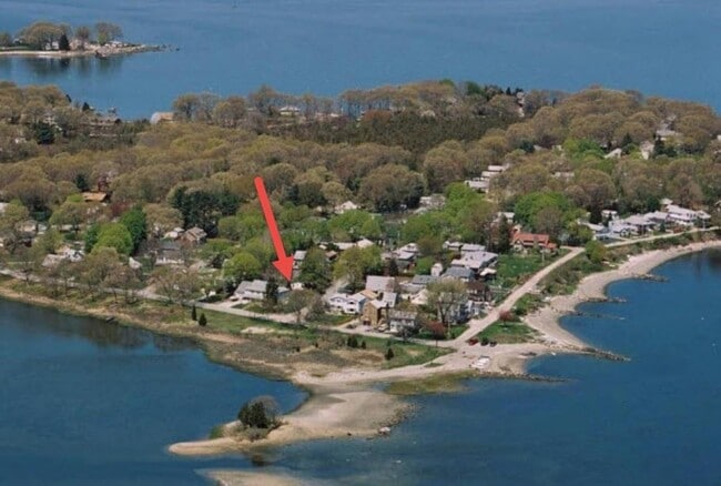 property at 16 Winsor Ave