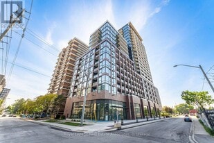 28 Ann St in Mississauga, ON - Building Photo
