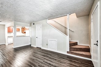 Villas at Emerald Park in Gretna, LA - Foto de edificio - Building Photo