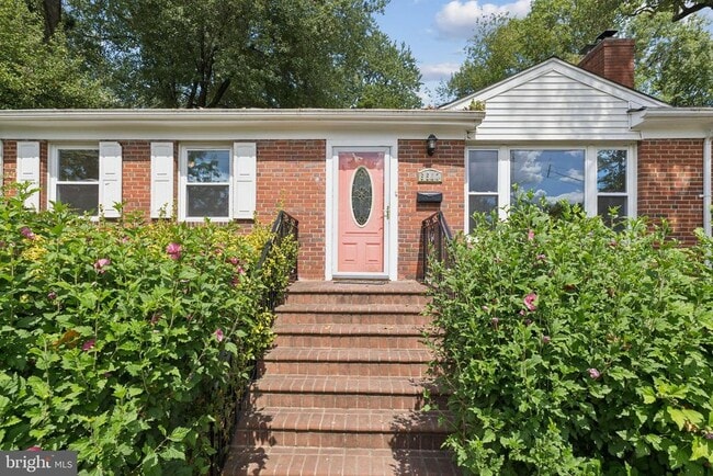 property at 6517 29th St N
