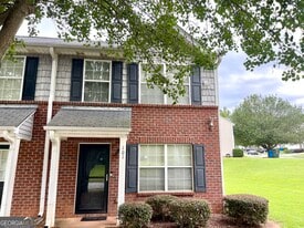 101 Prattling Ct in Atlanta, GA - Building Photo