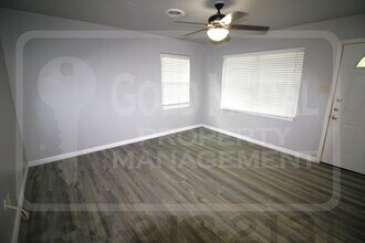 205 E Vardeman Ave in Killeen, TX - Building Photo - Building Photo