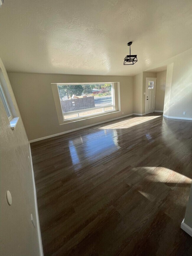 918 Park Plz Rentals in Yreka, CA